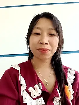 Snapshot of Mayly_lucky2 chatting on May 2026 01:13:01 AM Mayly lucky2 online show from May 2026 01:13:01 AM