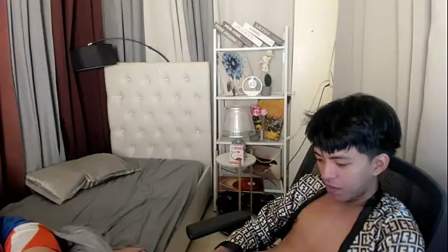 Snapshot of davincihugecock chatting on June 2026 03:40:01 AM davincihugecock online show from June 2026 03:40:01 AM