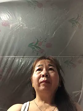 -Mery- online show from April 2026 08:03:02 PM