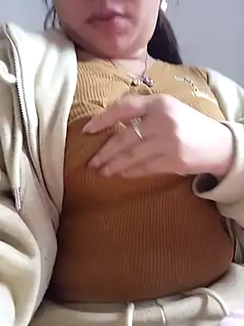 Snapshot of Minaa2x chatting on March 2026 05:20:02 AM Minaa2x online show from March 2026 05:20:02 AM