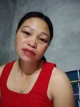 Snapshot of miray- chatting on May 2026 08:28:02 PM miray- online show from May 2026 08:28:02 PM
