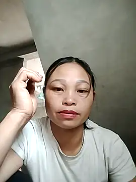 Snapshot of miray- chatting on May 2026 03:57:01 AM miray- online show from May 2026 03:57:01 AM