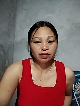 Snapshot of miray- chatting on May 2026 01:05:02 PM miray- online show from May 2026 01:05:02 PM
