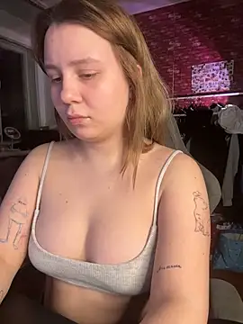 AnnaSeint online show from March 2026 05:23:02 PM