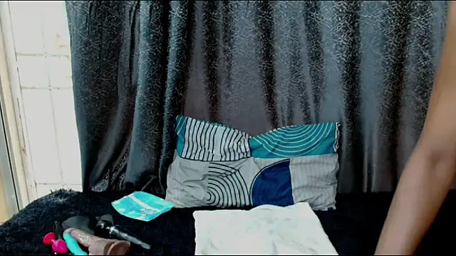 Amanda April online show from March 2026 02:44:01 PM