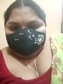 Snapshot of misammahyd chatting on February 2026 08:25:02 AM misammahyd online show from February 2026 08:25:02 AM