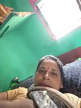 Snapshot of Reena_lodha chatting on June 2026 08:34:01 AM Reena lodha online show from June 2026 08:34:01 AM