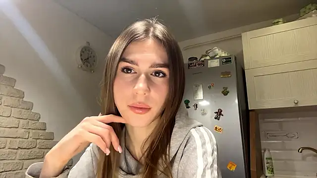 ElsieKuhlmann online show from January 2026 03:11:01 AM