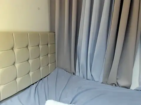 XxRhianxX online show from March 2026 06:16:02 PM