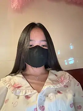 Gwen879 online show from February 2026 07:24:01 AM