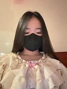 Gwen879 online show from March 2026 11:22:01 PM