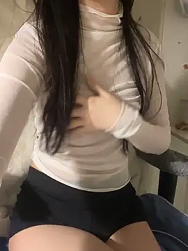 Linaa sexxy online show from February 2026 05:17:01 PM