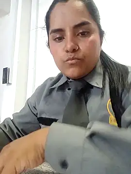 Isabel 3 online show from March 2026 11:09:01 PM