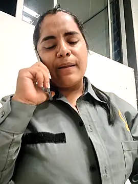 Isabel 3 online show from April 2026 04:46:01 AM