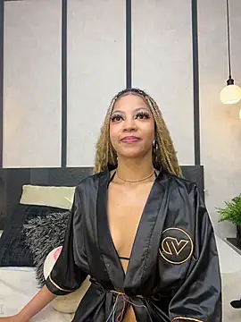 JenniferHillss online show from January 2026 07:50:02 PM