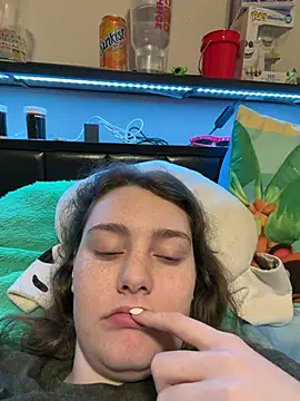 julia4thewin online show from April 2026 01:15:01 AM