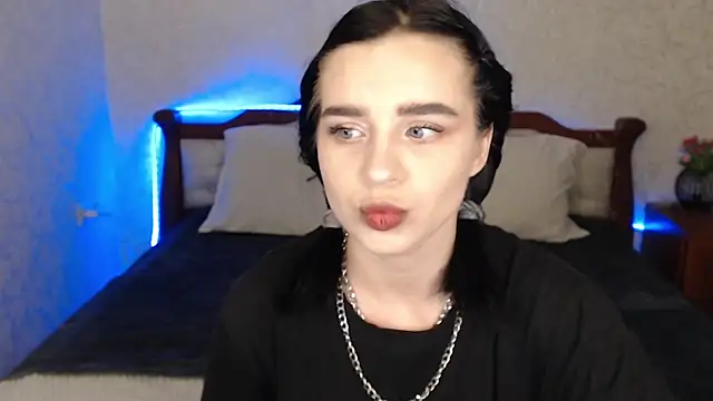 Snapshot of ShyyMariaa chatting on January 2026 12:04:02 AM ShyyMariaa online show from January 2026 12:04:02 AM