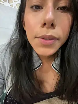 Snapshot of katerinnn99 chatting on January 2026 02:33:02 PM katerinnn99 online show from January 2026 02:33:02 PM