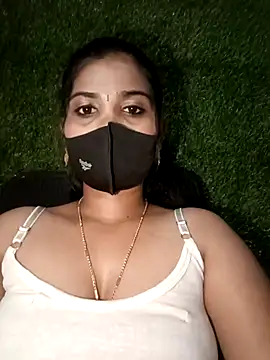 Snapshot of Nithyatamil chatting on February 2026 05:05:02 PM Nithyatamil online show from February 2026 05:05:02 PM