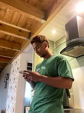 Snapshot of Axel_black10 chatting on February 2026 09:10:02 AM Axel black10 online show from February 2026 09:10:02 AM