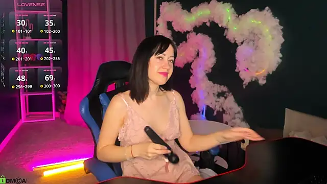 Amily Warren online show from March 2026 03:09:01 AM