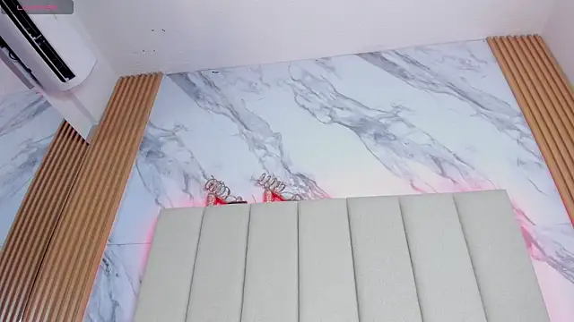 emily nova  online show from March 2026 11:58:01 AM