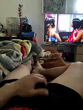 s1m0n18 online show from January 2026 10:42:02 AM