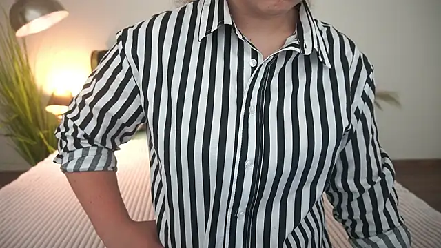 MikaFoxy online show from July 2026 07:38:02 PM