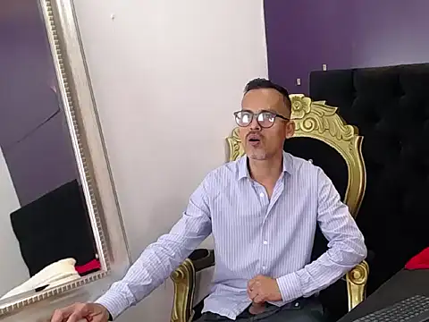 Oswalldo   online show from March 2026 11:21:02 AM