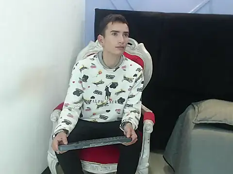 Iam Smith  online show from January 2026 12:20:01 PM