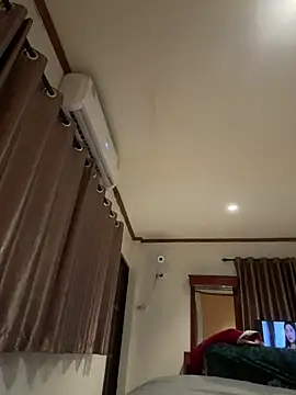 Ponthip online show from January 2026 06:13:02 PM