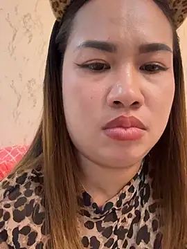 Ponthip online show from February 2026 08:29:02 PM