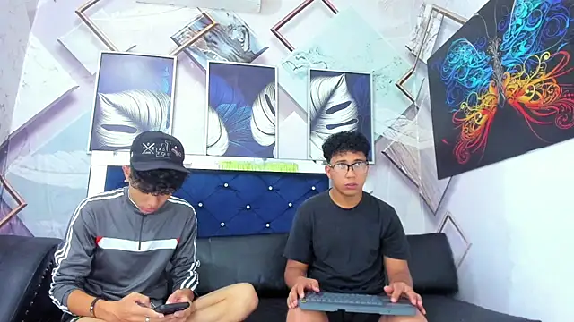 Snapshot of Roman_cute chatting on January 2026 02:33:02 PM Roman cute online show from January 2026 02:33:02 PM