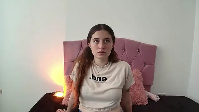 Cherry Boomxx online show from February 2026 05:56:01 PM