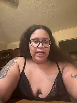 Snapshot of SilkSoleBunnie chatting on January 2026 04:47:01 AM SilkSoleBunnie online show from January 2026 04:47:01 AM