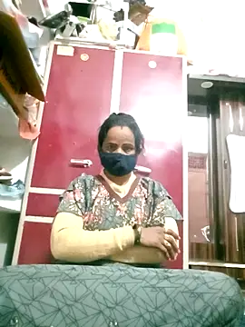 Snapshot of kiiuu_sexe chatting on February 2026 03:28:01 PM kiiuu sexe online show from February 2026 03:28:01 PM