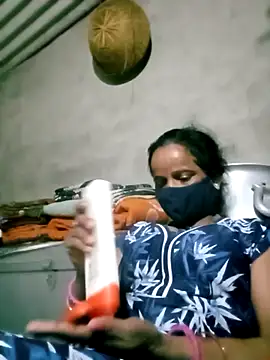 Snapshot of kiiuu_sexe chatting on February 2026 07:34:01 AM kiiuu sexe online show from February 2026 07:34:01 AM