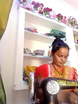 Snapshot of kiiuu_sexe chatting on March 2026 04:16:01 AM kiiuu sexe online show from March 2026 04:16:01 AM