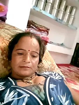 Snapshot of kiiuu_sexe chatting on March 2026 06:07:02 AM kiiuu sexe online show from March 2026 06:07:02 AM