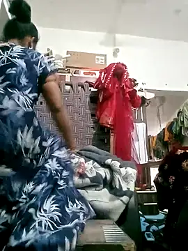 Snapshot of kiiuu_sexe chatting on April 2026 04:52:02 PM kiiuu sexe online show from April 2026 04:52:02 PM