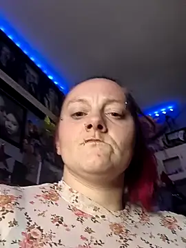 Snapshot of DisireAfterDark chatting on February 2026 09:13:01 AM DisireAfterDark online show from February 2026 09:13:01 AM