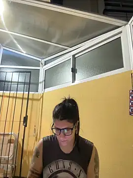 onfire-azulita online show from April 2026 12:38:02 AM