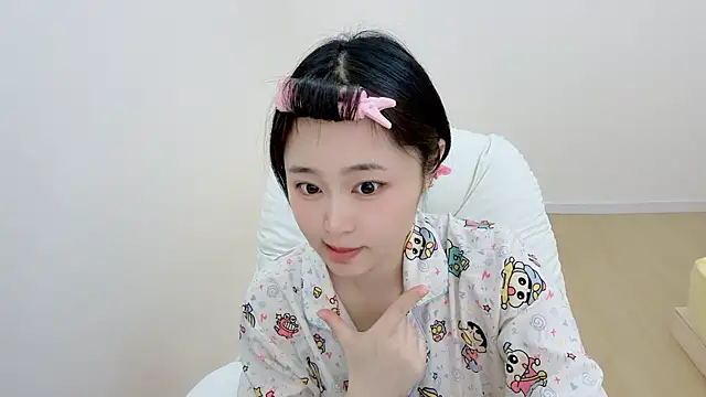 Onefiona online show from April 2026 07:11:01 AM