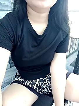 EnzxMoon02 online show from March 2026 05:35:01 AM