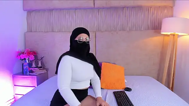  Farahh  online show from January 2026 11:48:02 AM