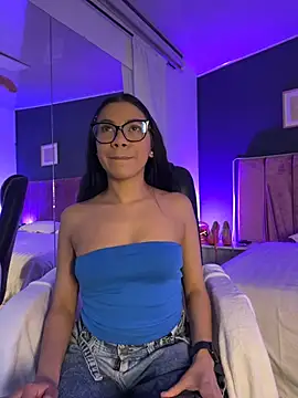 Snapshot of Little_Lexyy chatting on July 2026 05:32:02 AM Little Lexyy online show from July 2026 05:32:02 AM