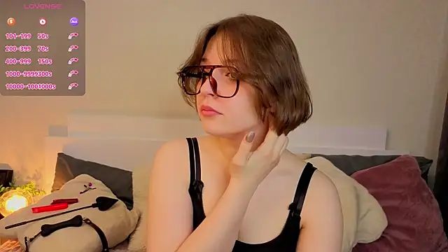 Next2Marie online show from March 2026 03:57:02 AM