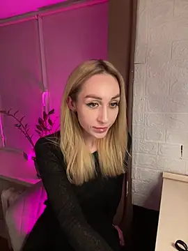 AnesaKis online show from April 2026 11:41:01 PM