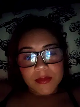 Snapshot of THALASSA_DIOSA chatting on April 2026 05:43:01 AM THALASSA DIOSA online show from April 2026 05:43:01 AM