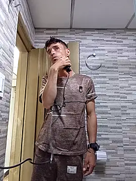 torvyHot online show from April 2026 08:13:02 PM